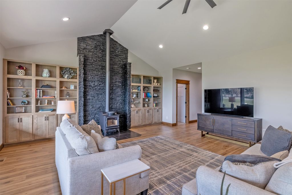 6760 Scratchgravel Drive, Helena, MT 59602 photo 18