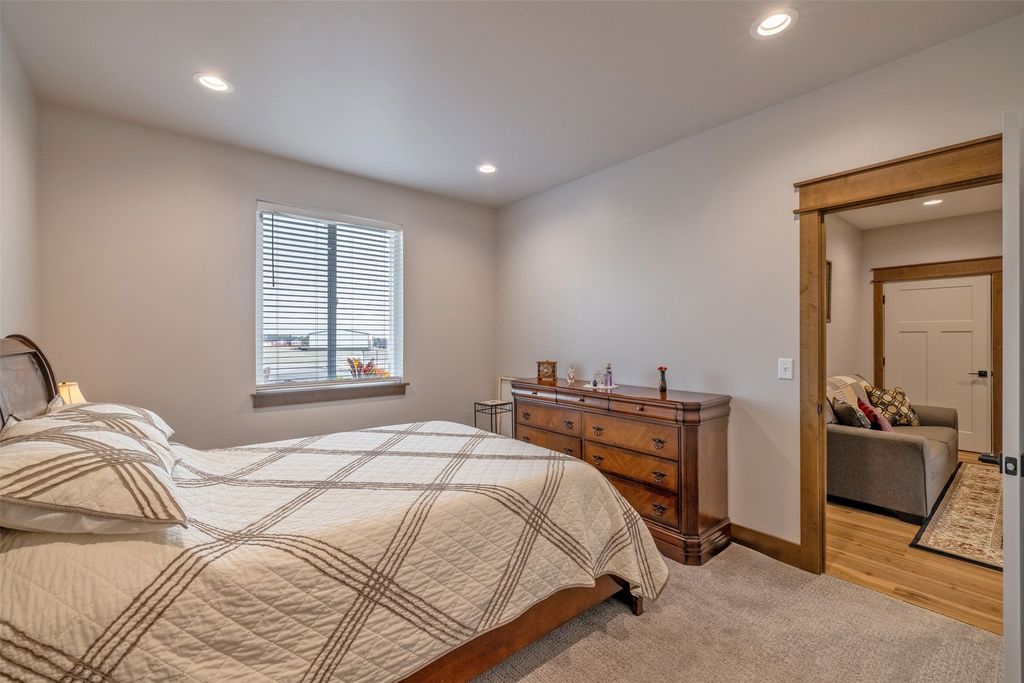 6760 Scratchgravel Drive, Helena, MT 59602 photo 70