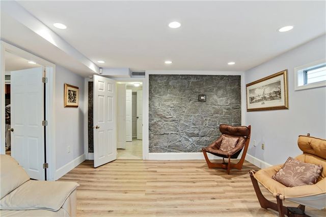 2900 Lookout Place NE, Atlanta, GA 30305