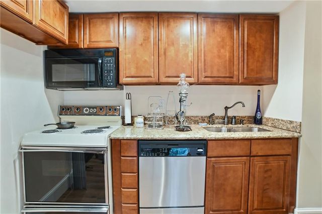 2900 Lookout Place NE, Atlanta, GA 30305