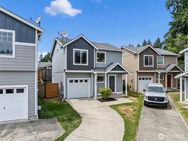 4909 Bowwood Circle NE, Bremerton, WA 98310