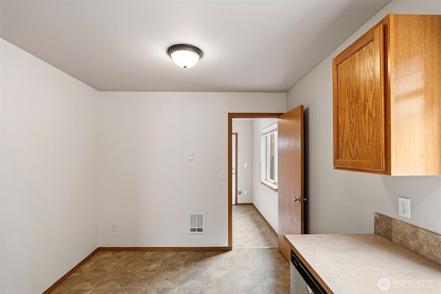 4909 Bowwood Circle NE, Bremerton, WA 98310