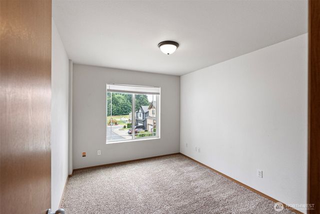 4909 Bowwood Circle NE, Bremerton, WA 98310