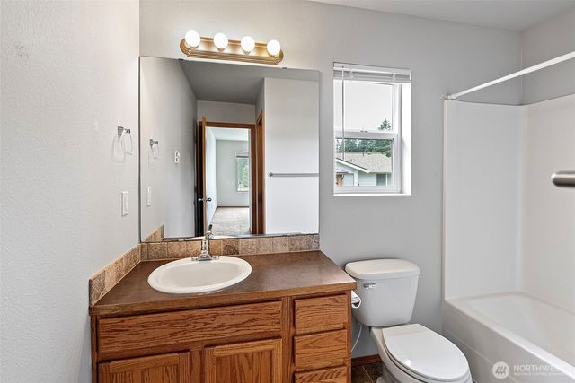 4909 Bowwood Circle NE, Bremerton, WA 98310