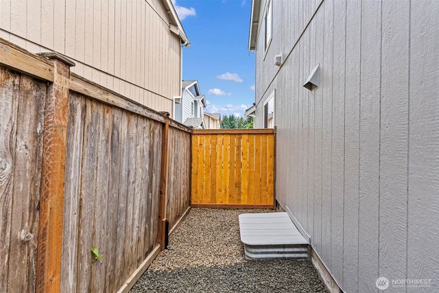 4909 Bowwood Circle NE, Bremerton, WA 98310