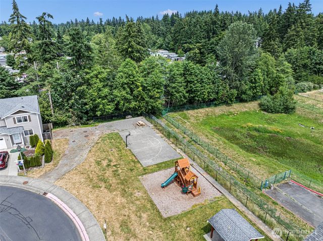 4909 Bowwood Circle NE, Bremerton, WA 98310