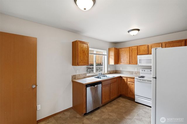 4909 Bowwood Circle NE, Bremerton, WA 98310