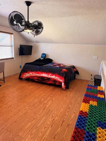 617 Firelane Rd, Edmond, OK 73003