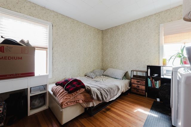 494 Union St, New Bedford, MA 02740