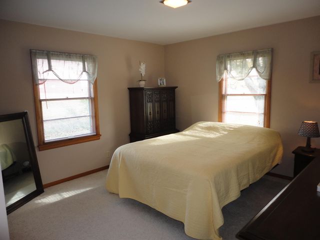 5994 136th Avenue, Manlius Twp, MI 49423