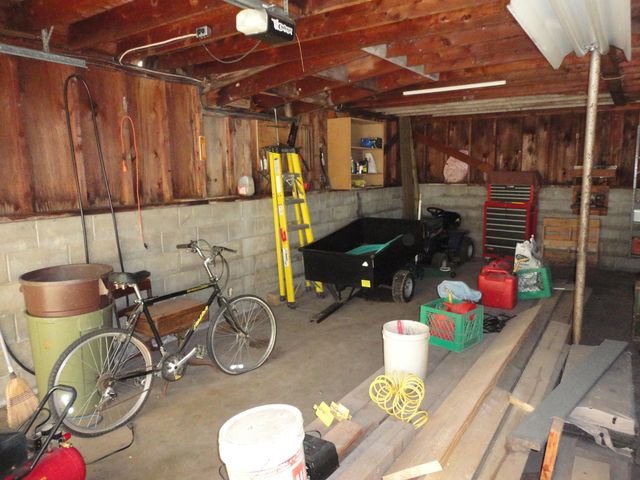 5994 136th Avenue, Manlius Twp, MI 49423