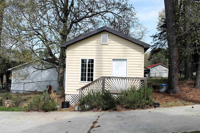 497 Circle H Woods Road, Prosperity, SC 29127