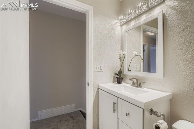 4340 Halstead Circle, Colorado Springs, CO 80916