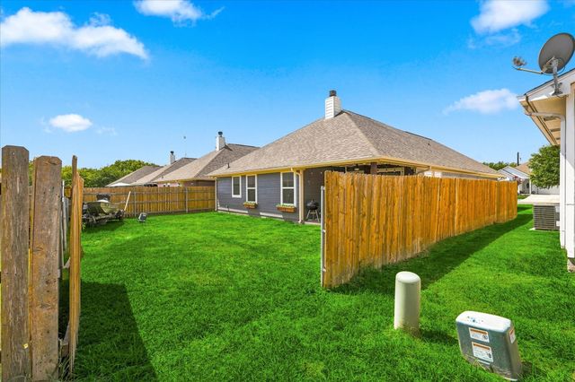 236 Firefly Drive, Springtown, TX 76082