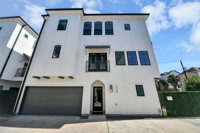 1035 W 24th Street, Houston, TX 77008