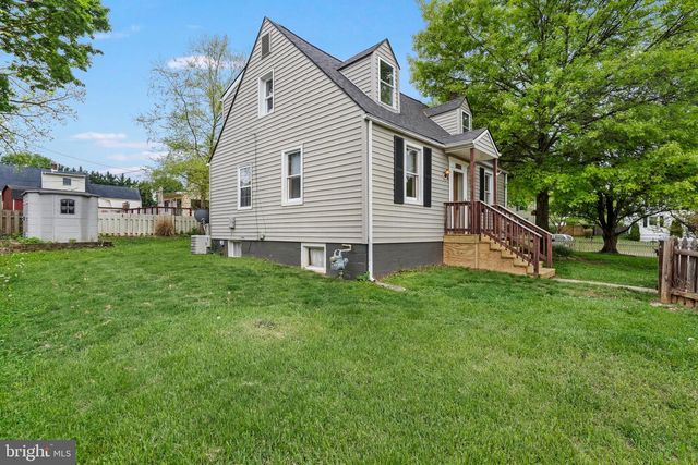 1053 COLUMBIA RD, Hagerstown, MD 21742