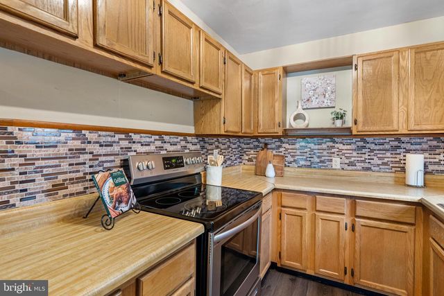 1053 COLUMBIA RD, Hagerstown, MD 21742