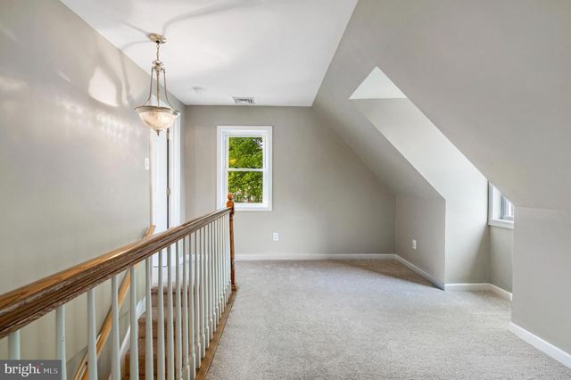 1053 COLUMBIA RD, Hagerstown, MD 21742