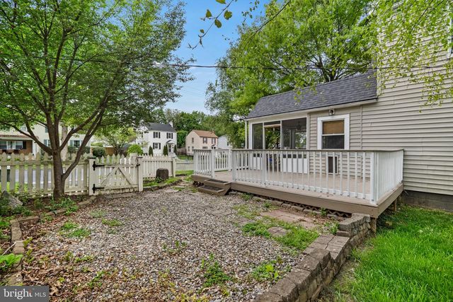 1053 COLUMBIA RD, Hagerstown, MD 21742