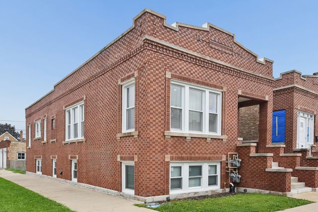 1801 S 58th Avenue, Cicero, IL 60804