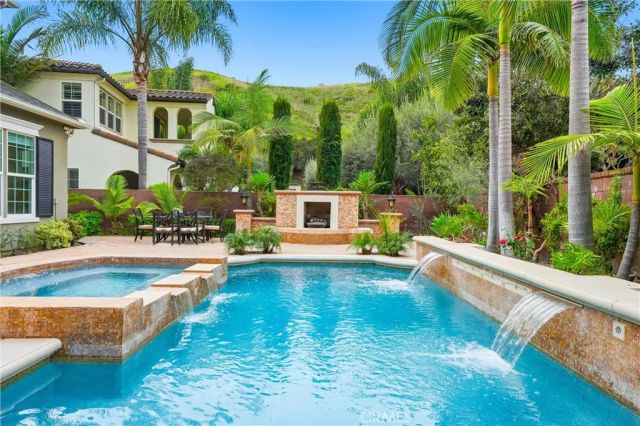 3 Fallow, Ladera Ranch, CA 92694