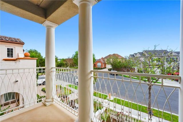 3 Fallow, Ladera Ranch, CA 92694