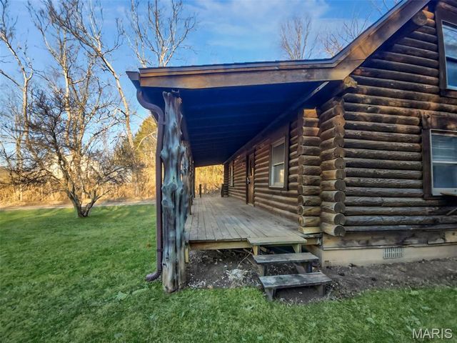 8650 Girl Scout Road, Pevely, MO 63070