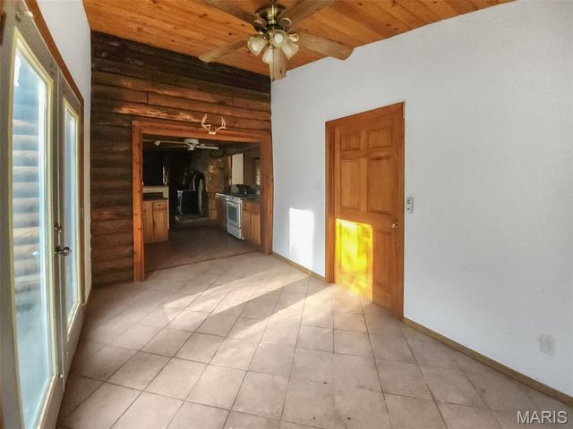 8650 Girl Scout Road, Pevely, MO 63070