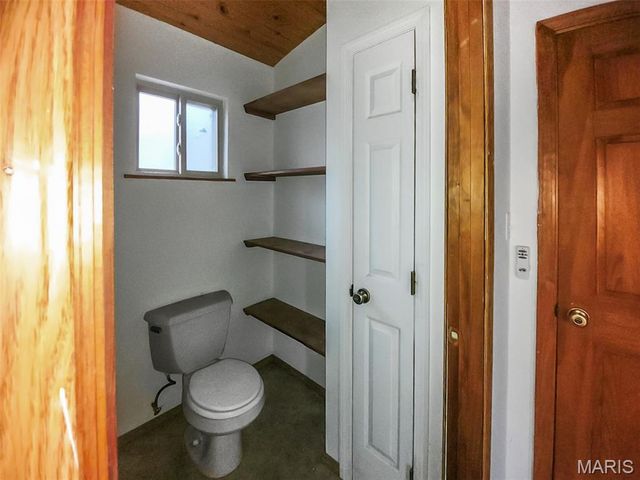 8650 Girl Scout Road, Pevely, MO 63070