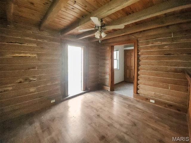 8650 Girl Scout Road, Pevely, MO 63070