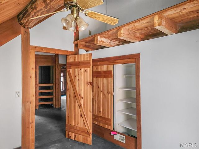 8650 Girl Scout Road, Pevely, MO 63070