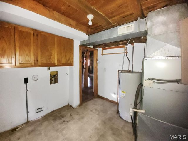 8650 Girl Scout Road, Pevely, MO 63070