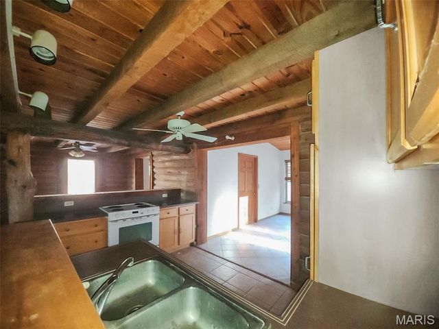 8650 Girl Scout Road, Pevely, MO 63070