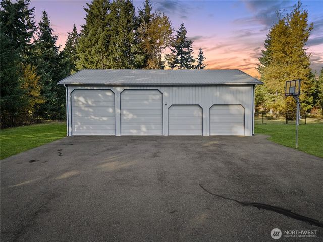 12742 118th Avenue SE, Rainier, WA 98576