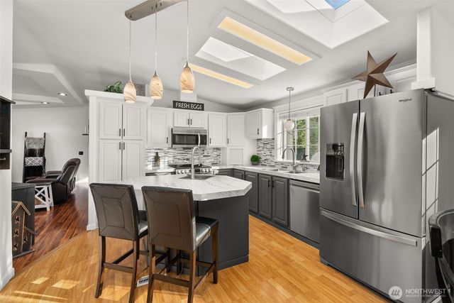 12742 118th Avenue SE, Rainier, WA 98576