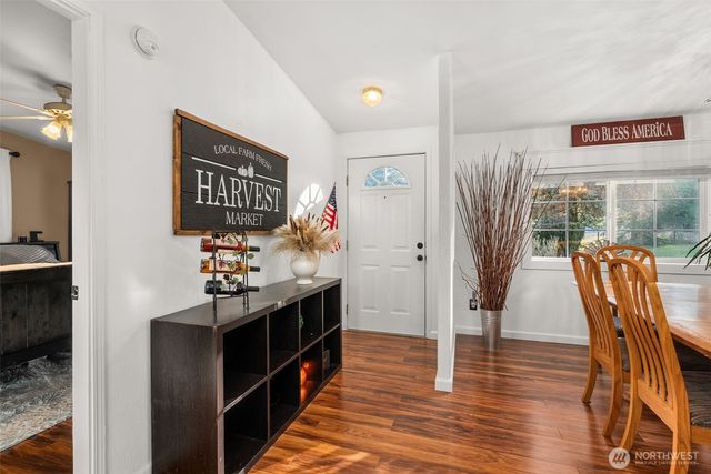 12742 118th Avenue SE, Rainier, WA 98576