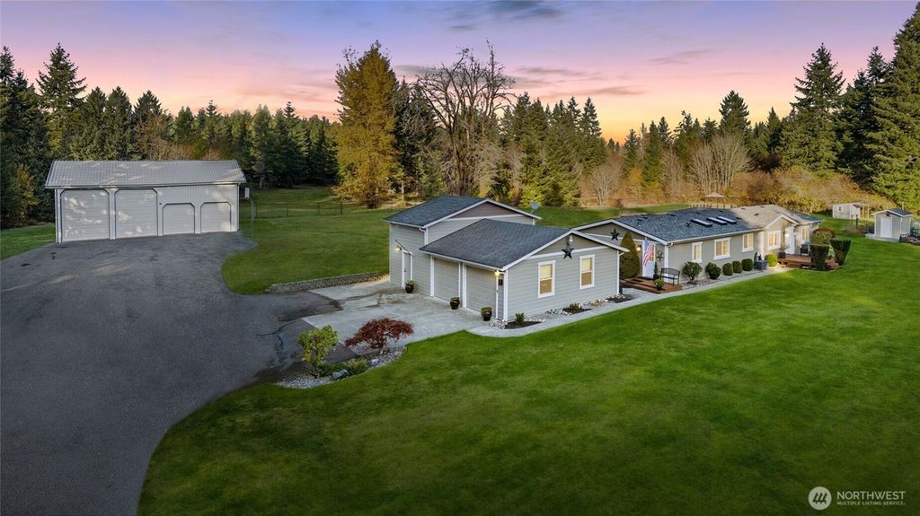 12742 118th Avenue SE, Rainier, WA 98576