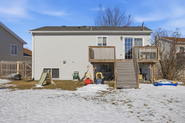 5556 18th Street S, Fargo, ND 58104