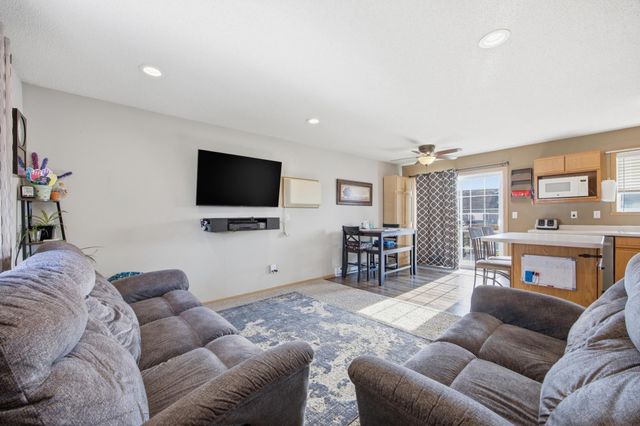 5556 18th Street S, Fargo, ND 58104