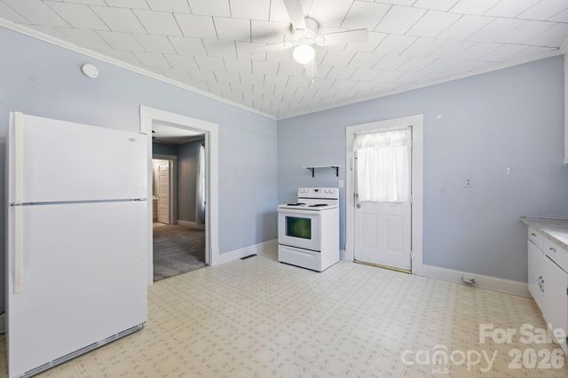 2747 Old Mocksville Road, Salisbury, NC 28144