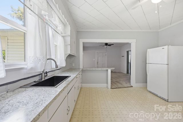 2747 Old Mocksville Road, Salisbury, NC 28144