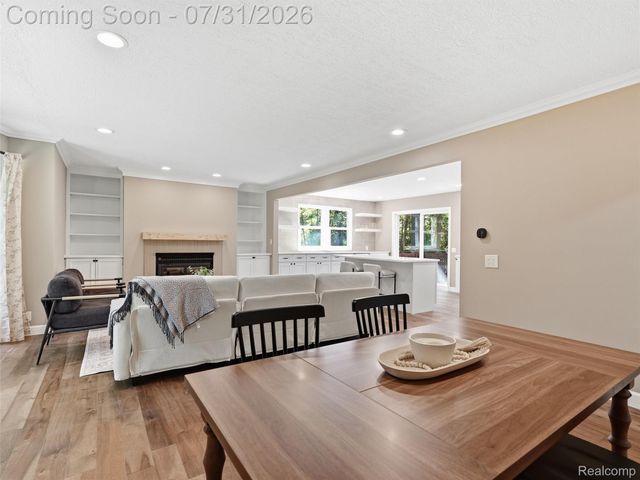25980 Lyman Lane, Lyon Charter Township, MI 48165