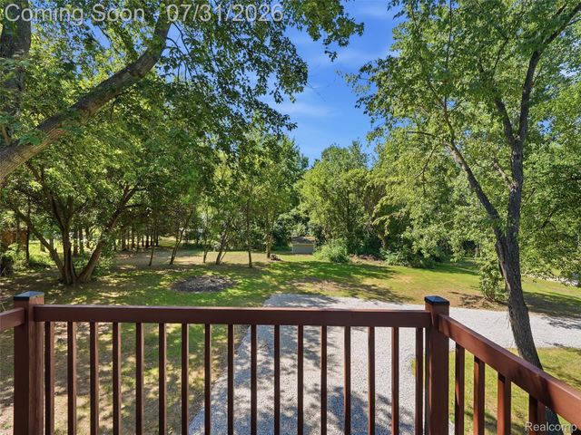 25980 Lyman Lane, Lyon Charter Township, MI 48165