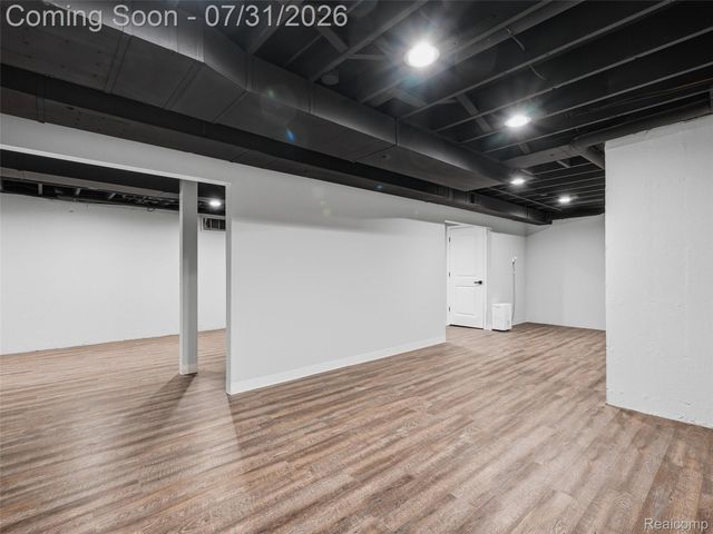 25980 Lyman Lane, Lyon Charter Township, MI 48165