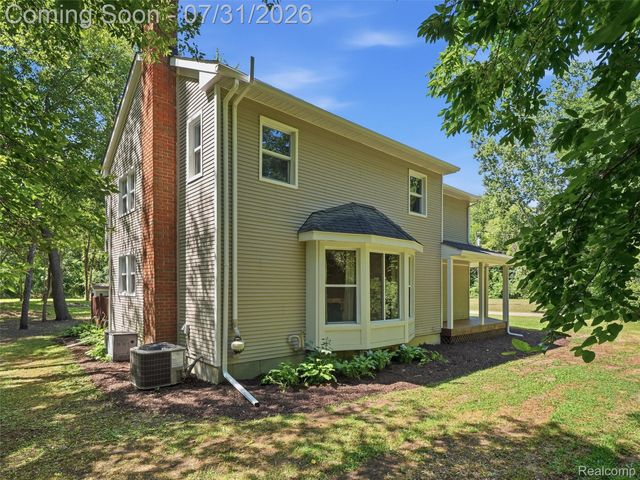 25980 Lyman Lane, Lyon Charter Township, MI 48165