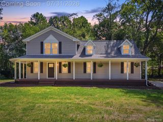 25980 Lyman Lane, Lyon Charter Township, MI 48165