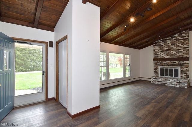 381 Hickory Hill Road, Chagrin Falls, OH 44022