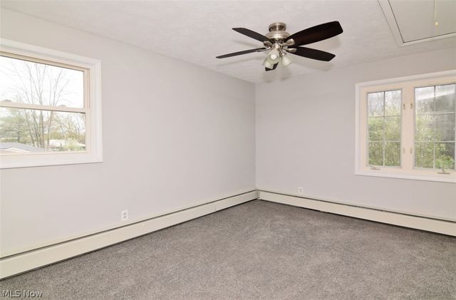 381 Hickory Hill Road, Chagrin Falls, OH 44022