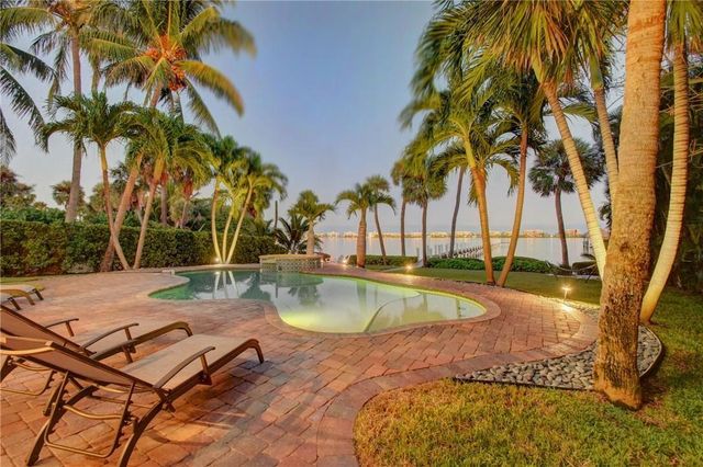 1320 S LAKESIDE Drive, Lake Worth Beach, FL 33460