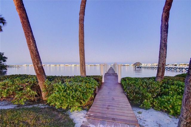 1320 S LAKESIDE Drive, Lake Worth Beach, FL 33460